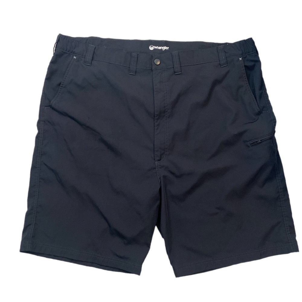 Men’s Wrangler Black Comfort Elastic Waist Shorts 46